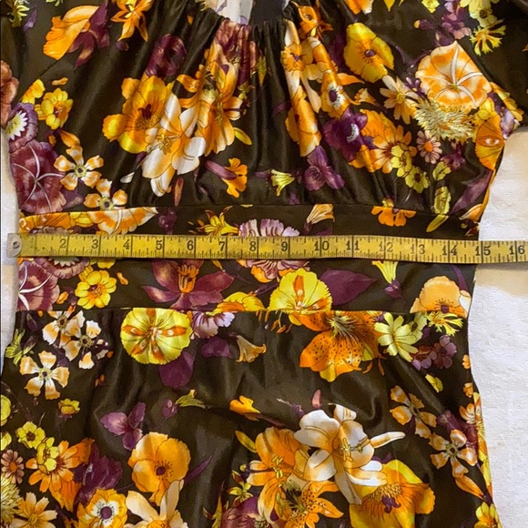 70’s style floral style empire waist dress - Picture 6 of 6